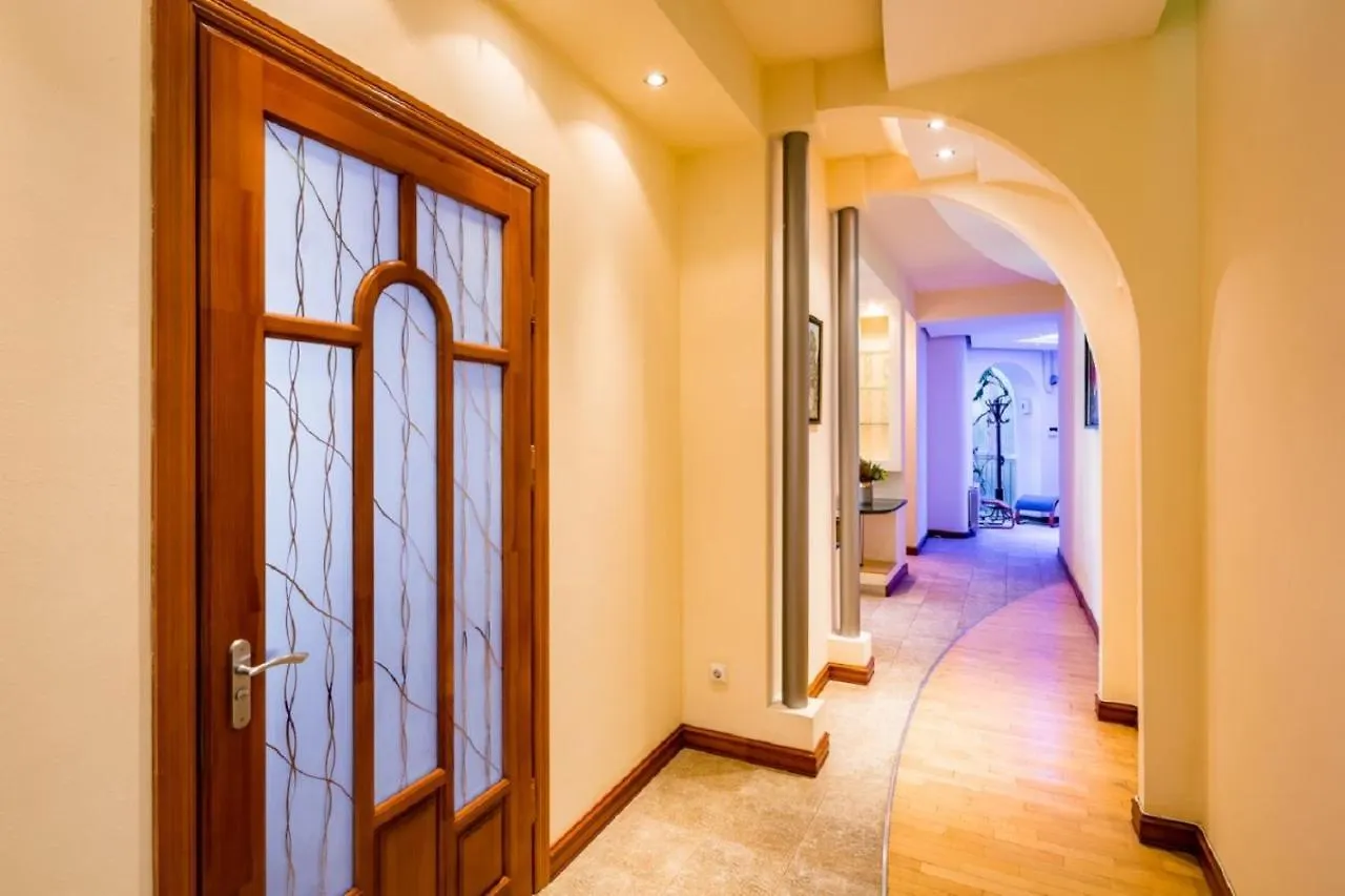 Alfa Apartments Ivana Franka Lviv